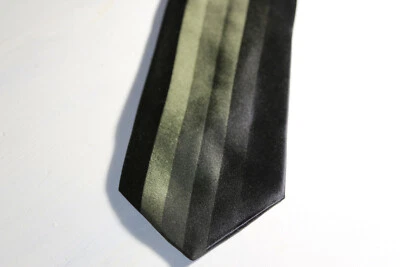 Corbata a rayas Dolce & Gabbana No.5 negra/verde salvia - 100 % seda - Hecha en Italia Foto 1 de 4