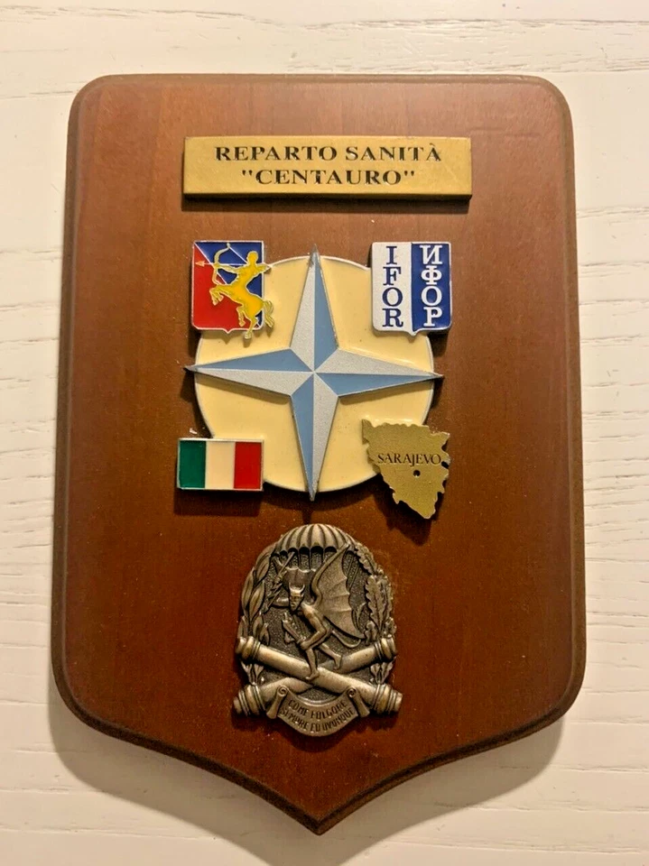 CREST REPARTO SANITA CENTAURO MISSIONE IFOR - COME FOLGORE SEMPRE ED OVUNQUE - Immagine 1 di 1