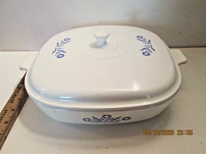 VTG 10" CORNING WARE BLUE CORNFLOWER CASSEROLE W/MATCHING LID - Picture 1 of 7