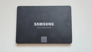 Samsung 870 EVO 500GB SSD SATA III 2.5 inch - MZ-77E500BW - Picture 1 of 2