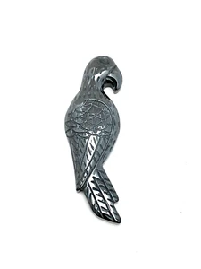 Colgante de loro tallado con piedras preciosas de hematita natural, 101,90 quilates (0,7 oz) - Imagen 1 de 1