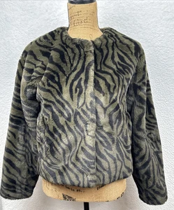 Sanctuary Women’s Faux Fur Green Animal Print Short Jacket Mob Wife XS Luxury - Picture 1 of 22