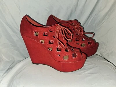 Soda Red Faux Suede Platform High Heels Peep Toe Woman's 8 - Image 1 of 4