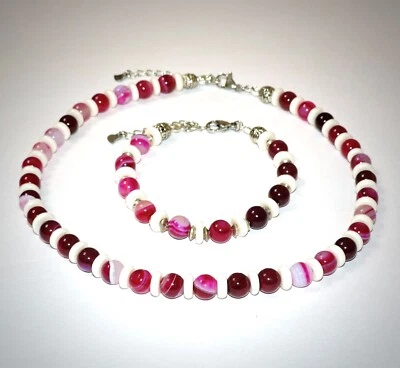 Collar de cuentas redondas de ágata de piedra natural y pulsera a juego con detalles óseos Foto 1 de 4