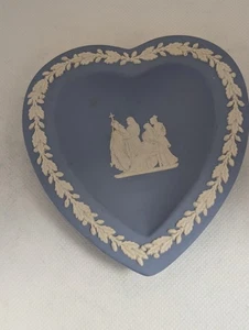 Vintage Wedgwood blau Jasperware die Prozession Herz Schmuck Schale - Bild 1 von 4