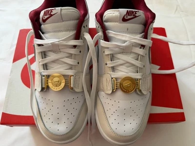 Talla 9.5- Nike Dunk SE Low Sisterhood W Foto 1 de 4