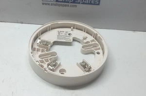 System Sensor B501 417487 Smoke Detector Base 8PCs In Lot - Picture 1 of 7