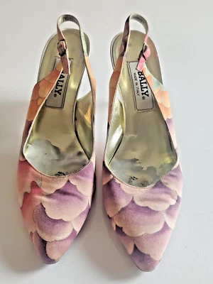 Zapatos BALLY Para Mujer Románticos Florales con Cordones De Colección Años 80 Talla 8/38.5 ¡Raros! Foto 1 de 4