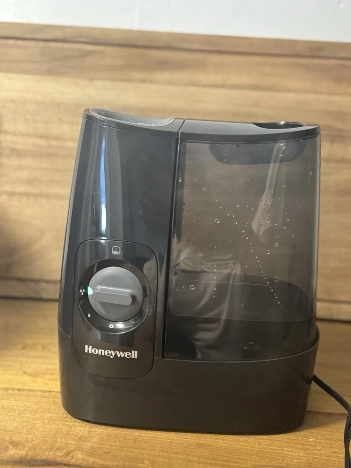 Honeywell HWM845B Black Warm Mist Humidifier - Image 1 of 1