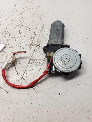 Used Front Right Window Motor fits: 1999 Toyota Sienna Front Front Right Grade A - Image 1 of 4