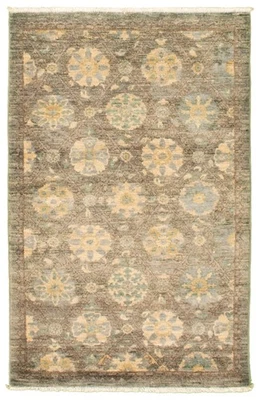 Hand Knotted Area Rug 3'2" x 5'2" Traditional Oriental Wool Carpet - Image 1 of 4