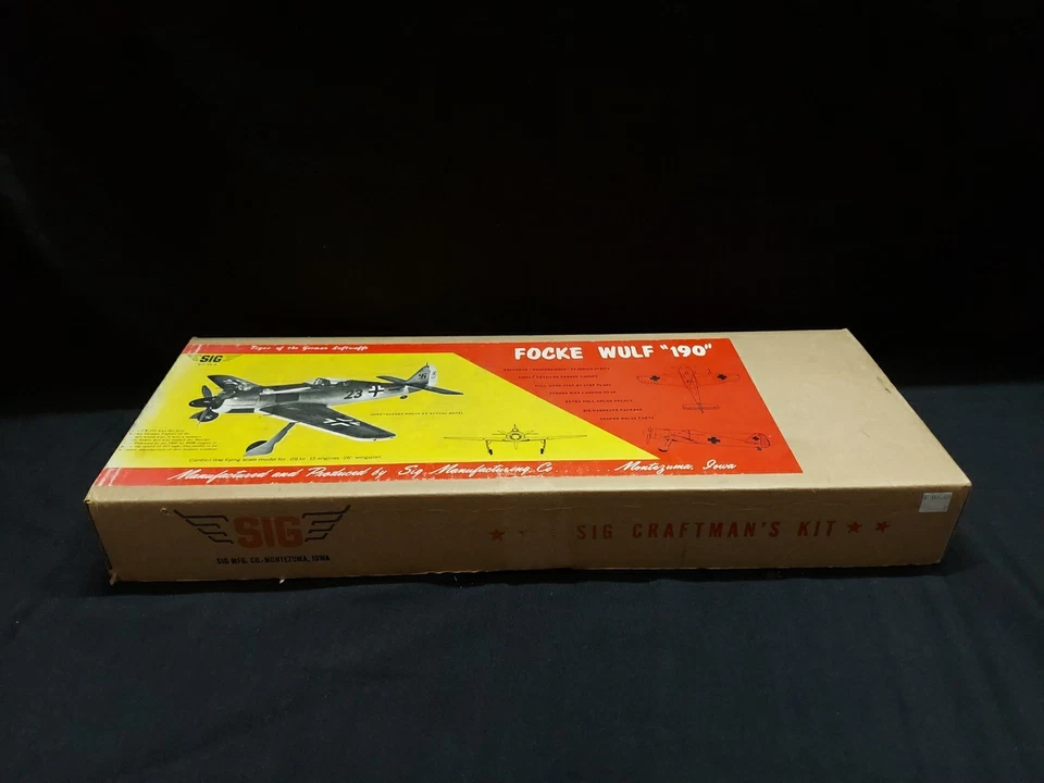 Tiger Of The German Luftwalle Focke Wulf "190 Plane Kit 26" WS Sig Craftman'sKit - Image 1 of 4