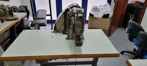macchina industriale Macchina attacca bottoni pfaff 3300 - Foto 1 di 2
