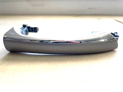 Mercedes-Benz CLS500 C219 2004-2010 ~ MANIJA PUERTA DELANTERA DERECHA ~ A2197600670 Foto 1 de 4