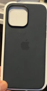 Apple Silicone Case for iPhone 14 Pro Max 6.7" Midnight MPTP3ZM/A USED - Zdjęcie 1 z 3
