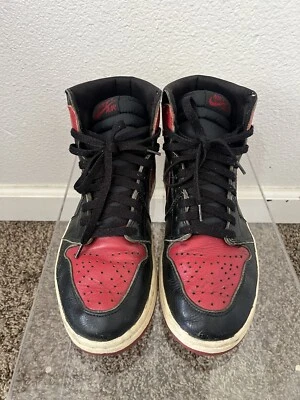 Size 10 - Air Jordan 1 Retro 1994 Bred - Image 1 of 4