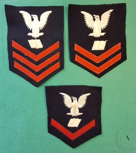 Marina de los Estados Unidos Segunda Guerra Mundial, Lote de 3, 1ª, 2ª y 3ª Clase Parches de Clasificación de Compañeros de Impresora - Imagen 1 de 9