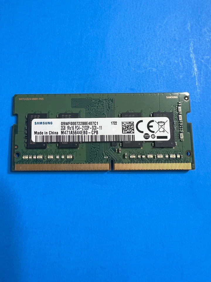 M471A5644EB0-CPB GENUINE SAMSUNG LAPTOP MEMORY 2GB 1Rx16 PC4-2133P-SC0-11 - Image 1 of 1