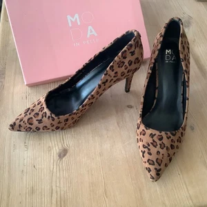 MODA IN PELLE Leopard Black Court Shoes Heels CASSADEE (UK 8 EU41 ) **NEW £120 - Picture 1 of 10