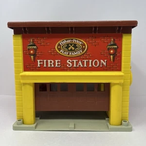 Fisher Price Little People Fire Station House Play Toy Bell Works - Picture 1 of 14