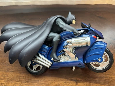 CORGI MOTO BATMAN BATCYCLE 2000 - Immagine 1 di 4
