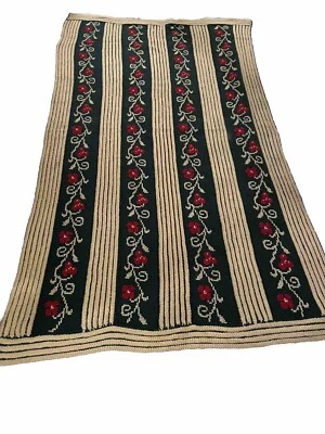 Manta hecha a mano floral punto de cruz tunecina vintage de ganchillo 76x46 Foto 1 de 4