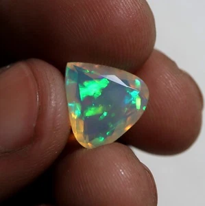 3.8 Cts 12.1x11.9x6.5 MM Natural AAA Multi Fire Ethiopian Welo Opal Pear Cut - Picture 1 of 8