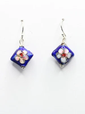Pendientes Cloisonne Chino Japonés Oriental Azul Oscuro Flor Forma Diamante 1" Foto 1 de 4