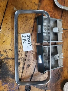1960 Jeep Wagoneer Parts Dash Ring And Both Ashtrays Left&right - Bild 1 von 14
