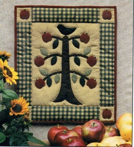 APPLE TREE MINIATURE QUILTING PATTERN uncut - Picture 1 of 1
