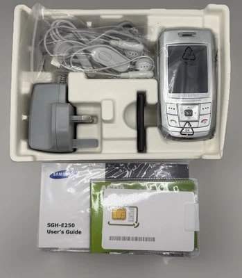 Samsung SGH E250 Silver Rare Collectors Mobile Phone - Image 1 of 4