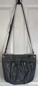 orYANY Celine Umhängetasche italienisches genarbtes Leder A270288 grau - Bild 1 von 9