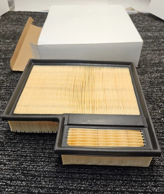 Fleetguard AF4283 空气过滤器 适用于 2015 - 2022 福特 Transit 150 250 350 — 第 1/4 张图片