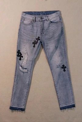 Corazones cromados? (Sin etiquetas) Pantalones vaqueros cruzados negros talla 34 entrepierna 30 Foto 1 de 4