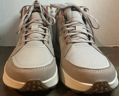 Botines altos con cordones Teva Ellwood para mujer - neutros claros Foto 1 de 4