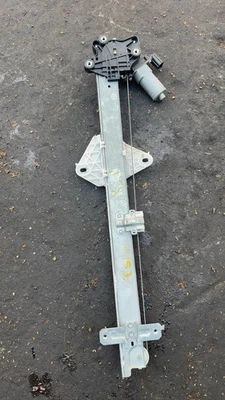 14-20 ACURA MDX REAR RIGHT/PASSENGER SIDE WINDOW REGULATOR W/MOTOR USED OEM - Image 1 of 3