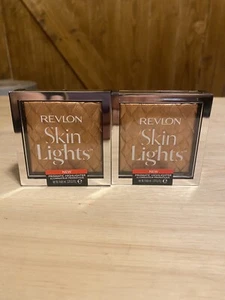 Iluminador Prismático Revlon Skin Lights 203 AMANECER DORADO (Lote de 2) - Imagen 1 de 1