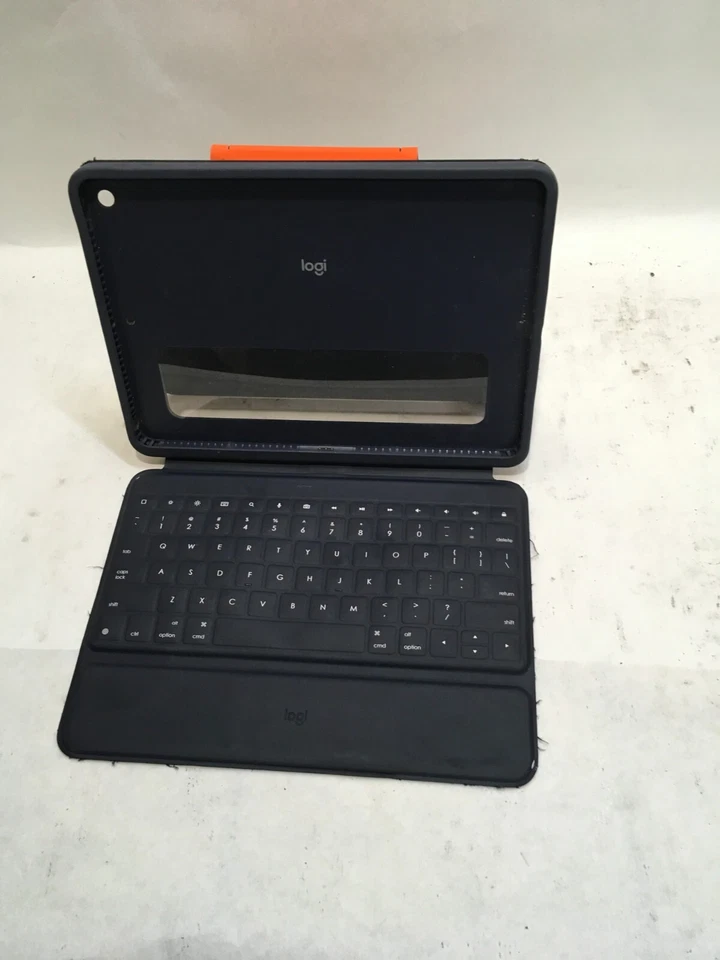 LOGITECH YU0073 RUGGED COMBO 3 IPAD KEYBOARD CASE BLUE FOR IPAD 7TH 8TH 9TH GEN - Image 1 of 4