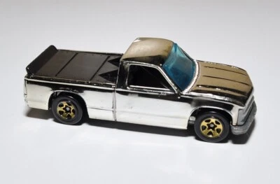 Hot Wheels Chevy 1500 G6917 HW Shiners 5-Pack cromo 2005 - Immagine 1 di 4