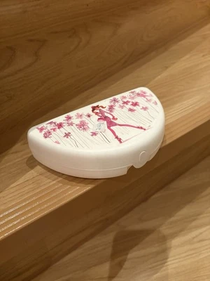 Tupperware  Mädchen Etui Snack Behälter Lunch Pausen Dose Vesperdose Neu - Bild 1 von 2