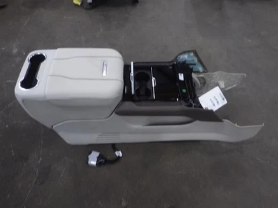 2025 Yukon Denali XL1500 Center Console 1721635 - Image 1 of 4