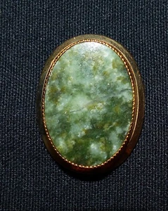 Catamore Oval Pin Brooch GF Signed Jade Jadeite Vintage 1/20 12K Gold Filled - Picture 1 of 6