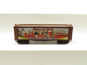Micro Trains 04700402 Ringling Bros. And Barnum & Bailey Billboard Car #2 LN - Bild 1 von 8