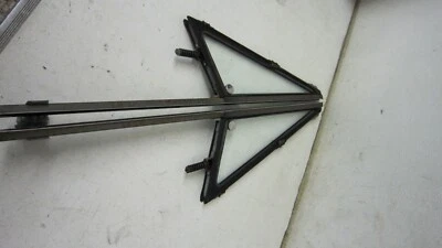 Camión GMC Chevy 67-72 K5 Blazer Driver, ala de ventilación de pasajeros juego 67-72 # 3 Foto 1 de 4