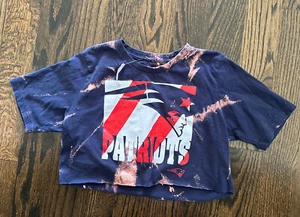 NWT NFL REWORKED NAVY NEW ENGLAND PATRIOTS CROP T-SHIRT TOP PINK GIRLS 14/16 - Picture 1 of 6