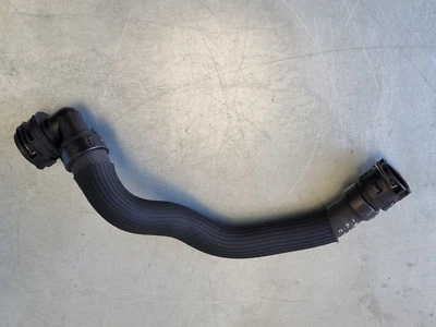 Manguera de tubería refrigerante de agua Peugeot 308 Mk2 1.6 azul HDA 2014-2019 Foto 1 de 4