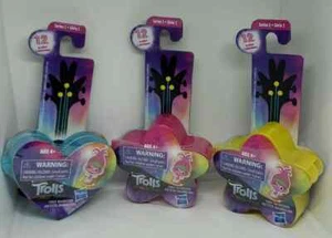 DreamWorks Trolls World Tour Tiny Dancers Lot Of 3 Assorted Color (LOC ECR-2) - Picture 1 of 2