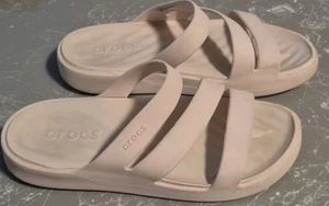 Crocs Women's Lightweight Soft Cros lite Getaway Strappy Sandals,Size 6 - Picture 1 of 3