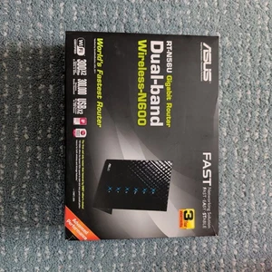 ASUS RT-N56U Dual-Band Wireless-N600 Gigabit Router - Fast & Stable N600 WiFi - Picture 1 of 11