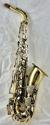 Vintage Yamaha  Japan YAS-21 Alto Saxophone W/ Case And Mouthpiece - Image 1 of 4